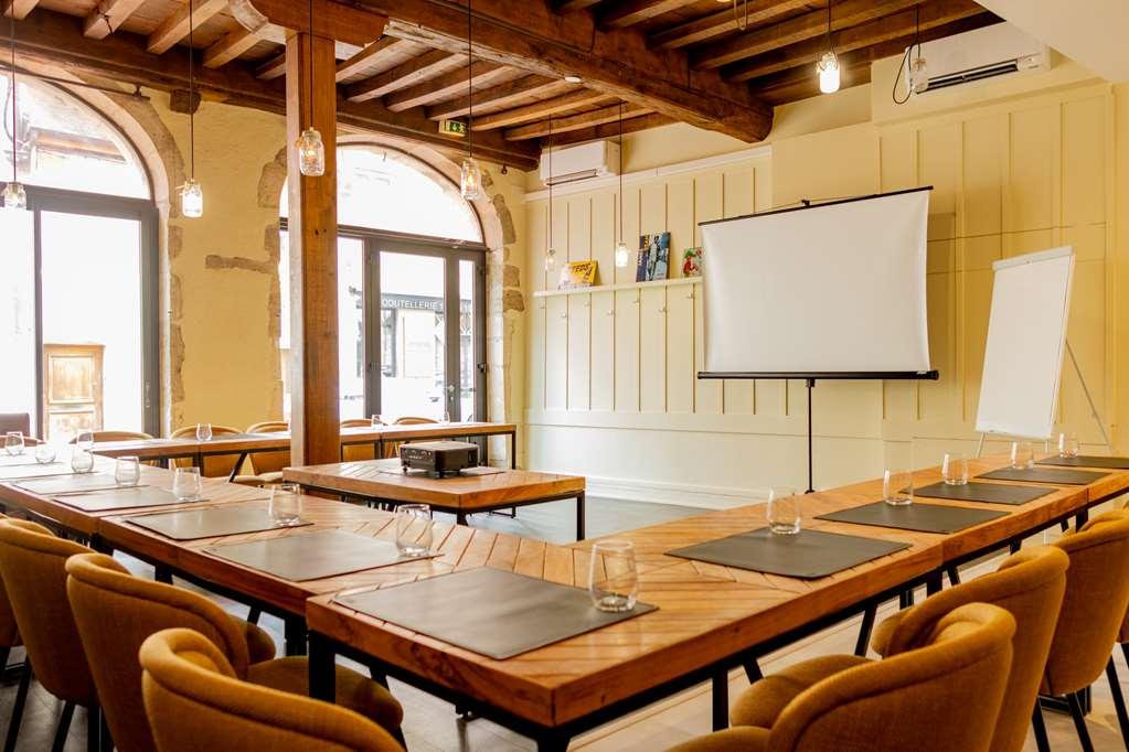 Le Central Boutique Hotel Beaune  Fasiliteter bilde